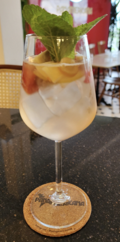 White Wine Sangria (recipe)